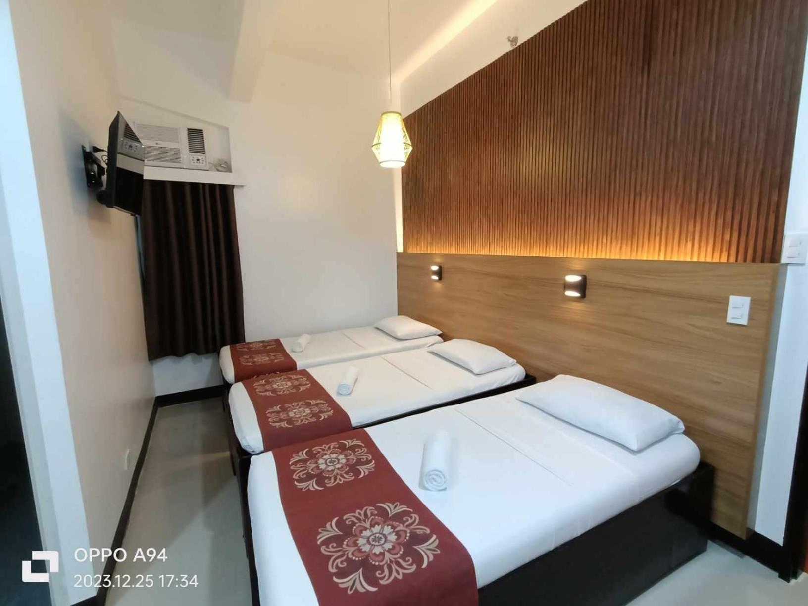 Stone House Quezon City San Juan (Metro Manila) Exterior foto