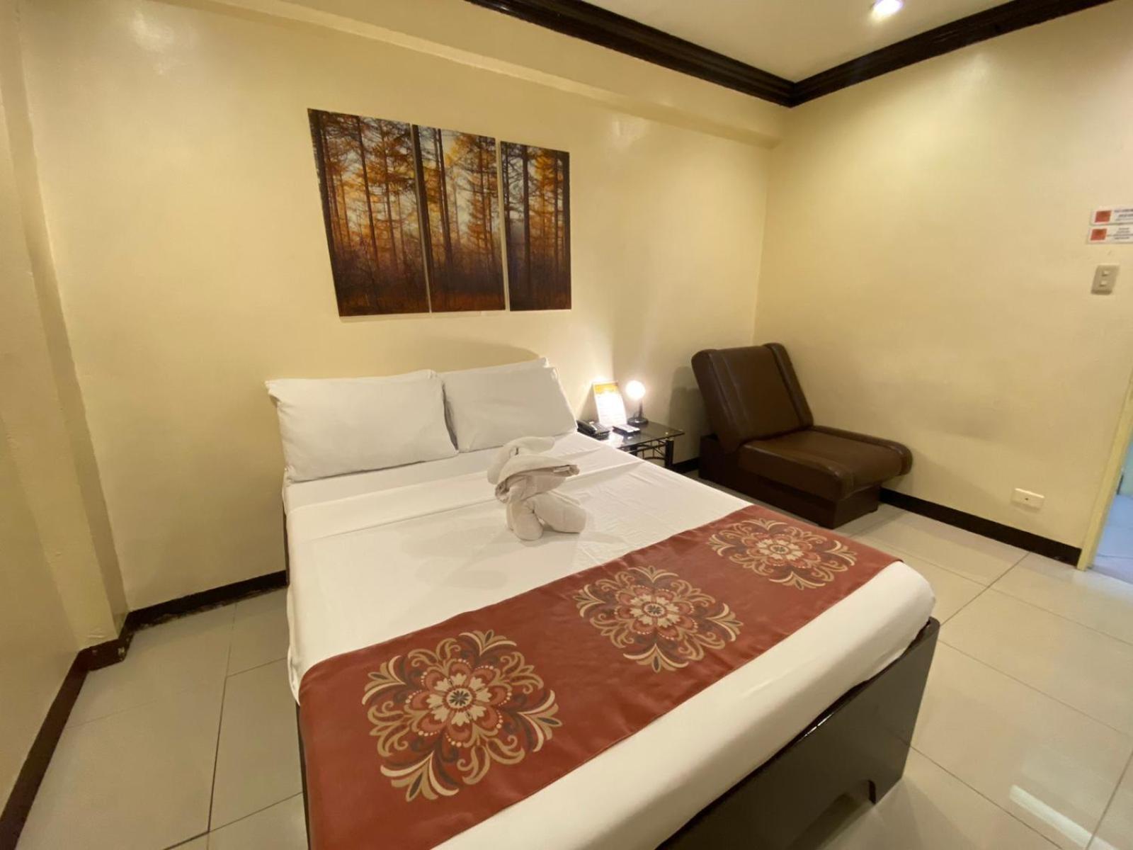 Stone House Quezon City San Juan (Metro Manila) Exterior foto